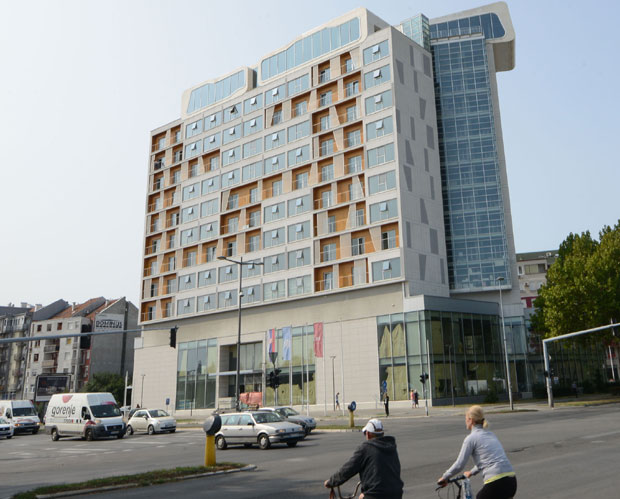 У Новом Саду отворен први хотел Шератон у Србији